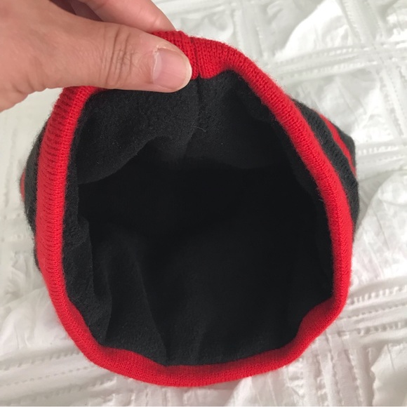 Spyder beanie hat. - Picture 3 of 4